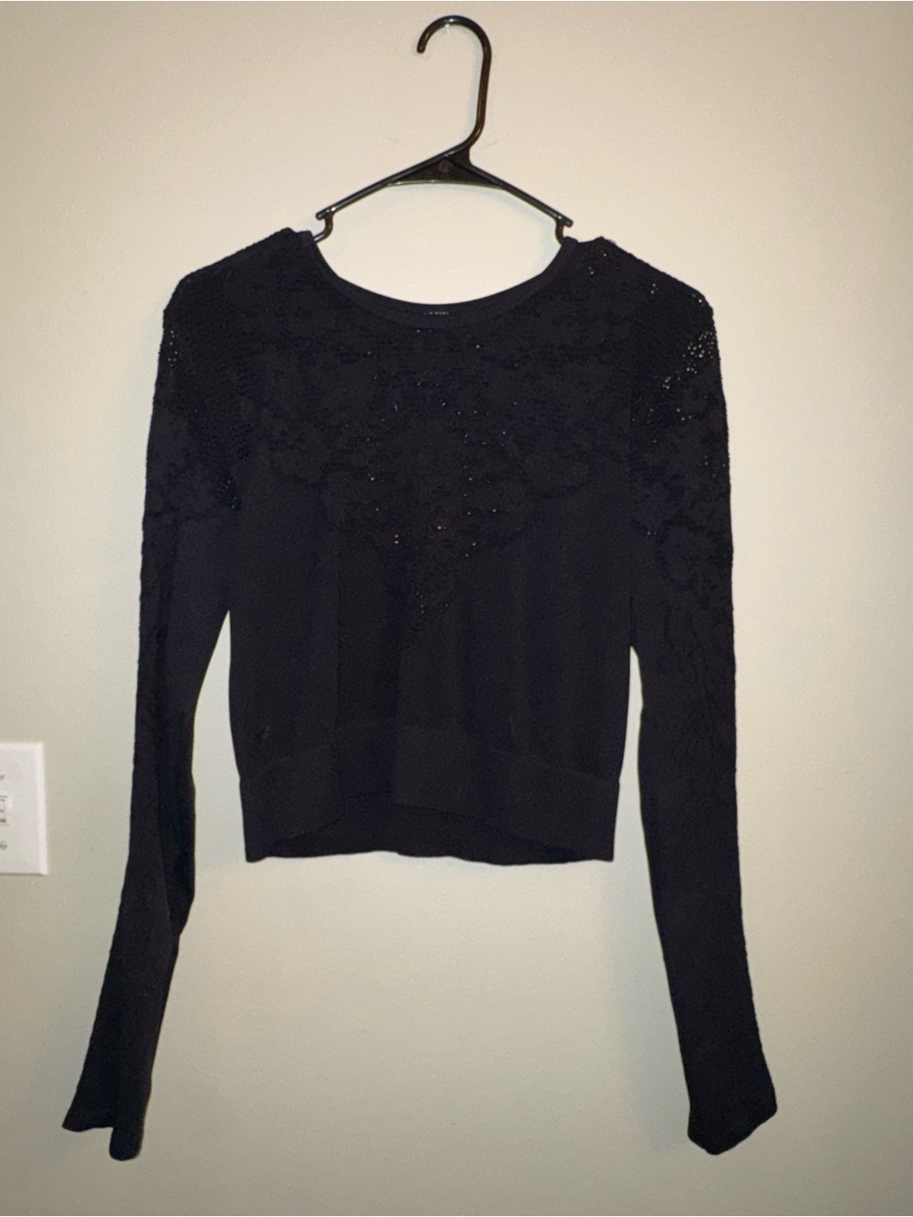 Fabletics Black Lace-Yoke Long Sleeve Women's Top